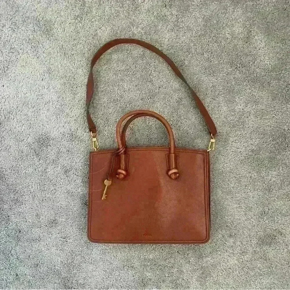 EUC LEATHER FOSSIL SKYLAR SATCHEL - Picture 4 of 8